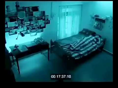 شاهد شخص يغتصب بنت وهي نائمه في