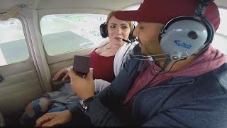 Boyfriend Throws Up Right After Proposing On An Airplane