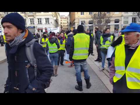 GILETS  JAUNES a Saint-Étienne Acte 10