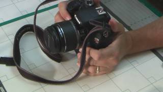 Canon T2i Battery Grip Accessory