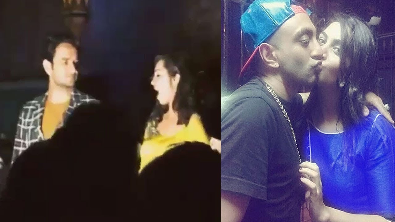 Arshi Khan's Bigg Boss 11 Party - Vikas Gupta,Akash,Shilpa,Sambhavna,Jyoti