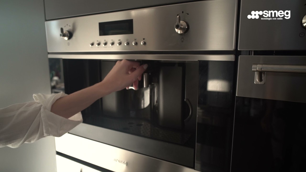 Cafetera Smeg - Tutorial Funcionamiento - YouTube