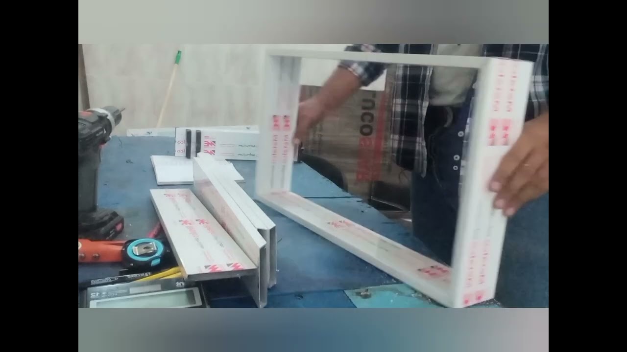 نجارة الالمنيوم ، ادراج روعة من الألمنيوم.