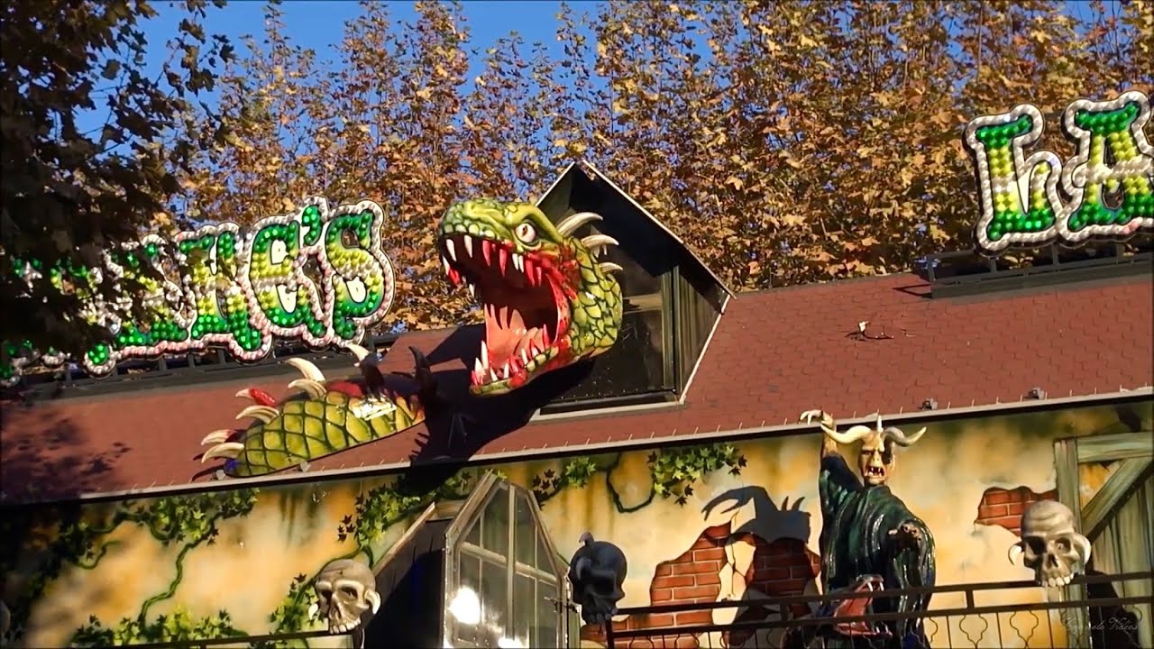 La dernière fête foraine du train fantôme Snakes Lair (vendu à l’étranger)