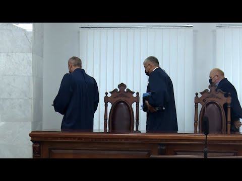 Суд над Петром Порошенко перенесли на 11 лютого