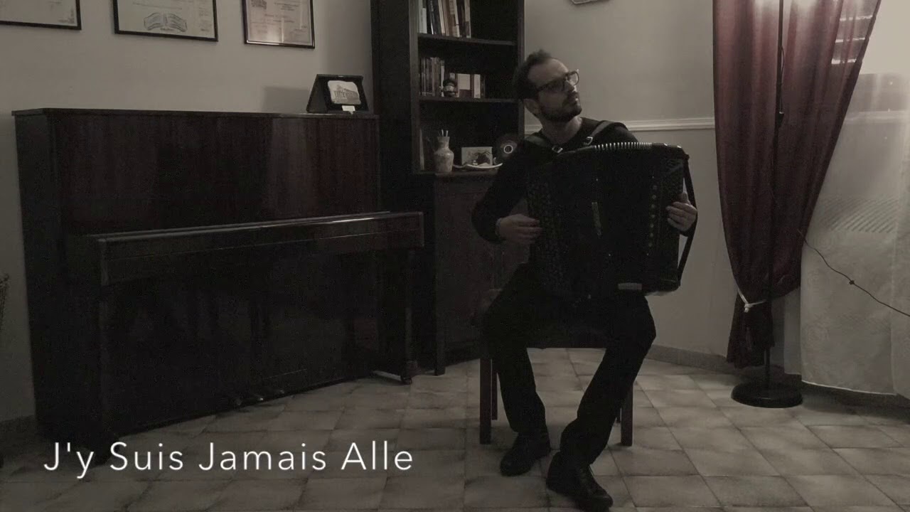 Yann Tiersen Tribute Armando Rizzo - YouTube