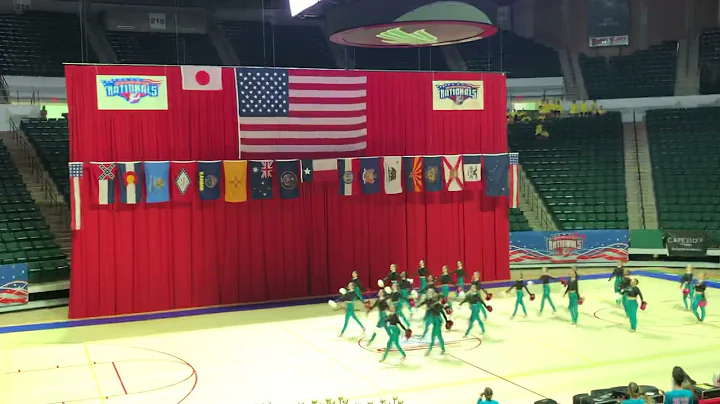 IHS Royals Team Pom 2019 at Nationals