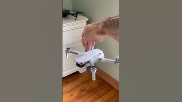 DJI Mini 2 SE vs DJI Mavic 3 Start Up Sound - Amazing Drones!