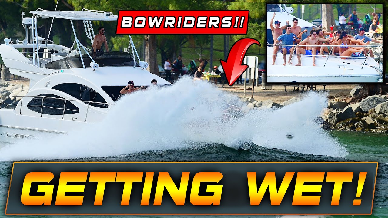 Unbelievable How Everyone Came Out Okay! HAULOVER INLET BOATS BOAT