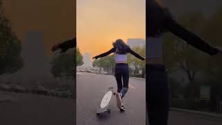 China Longboard Dancing Girls longboarding Video Tiktok 小红书 快手 screenshot 4