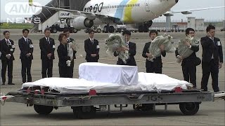 帰国前の食事会でテロに・・・犠牲の7人、無言の帰国(16/07/05)