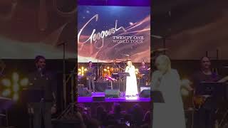 گوگوش خواننده معروف ایرانی، ترانه ملا ممد جان را برای زنان شجاع افغانستان خواند.