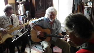 Video thumbnail of "After Midnight (JJ Cale cover) Jam at a friend's house in Paris France"