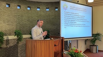 Preek: De geestelijke strijd in ons denken  afrekenen met verkeerde gedachten (Thijs van Reijn)