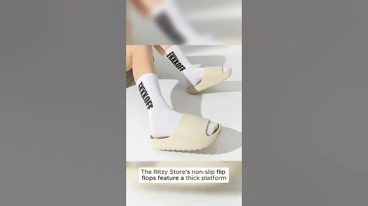 Hot Coconut Slippers Cloud Thick soled Sandals Summer Fashion Soft Bottom Beach Men Slippers Women's