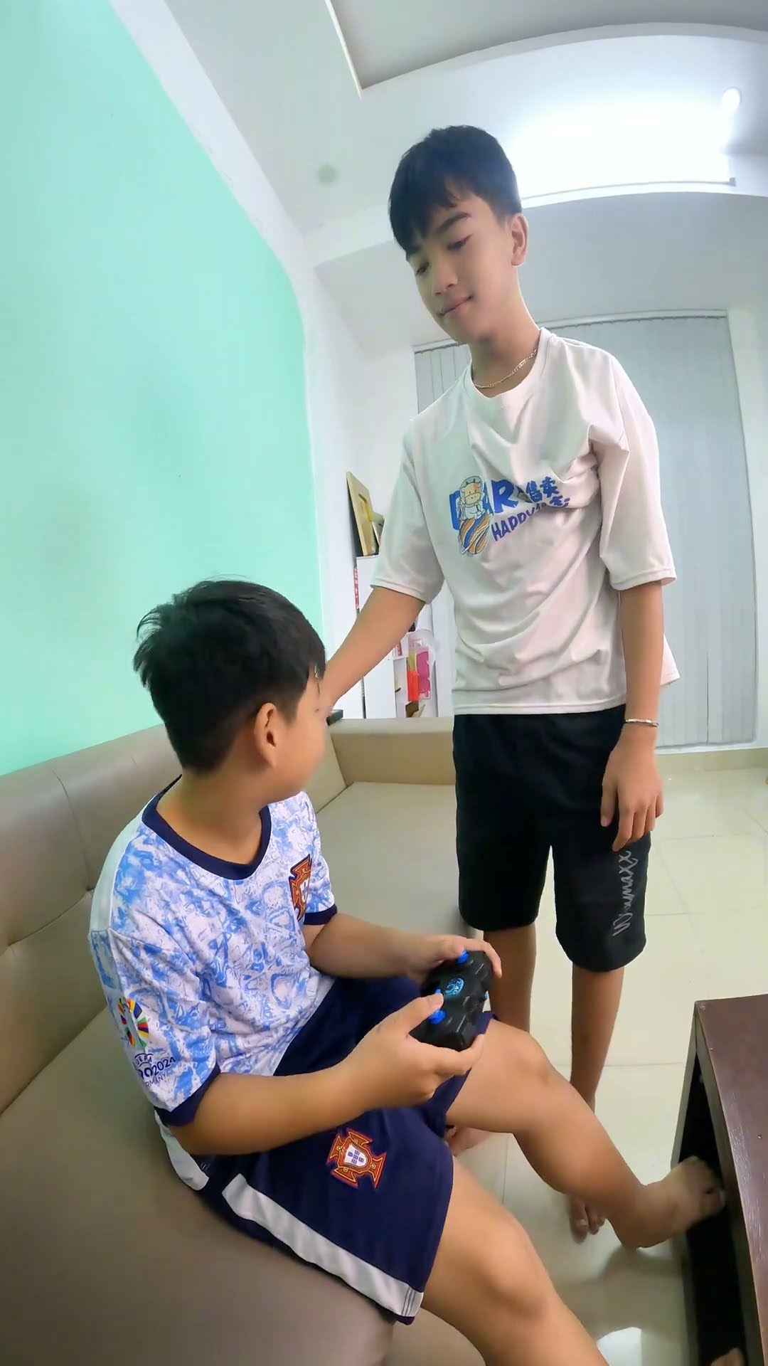 ACC - Cách Để Khiến Cậu Bé Trở Nên Nghe Lời || How to Make a Boy Obedient. #funny #troll #trending