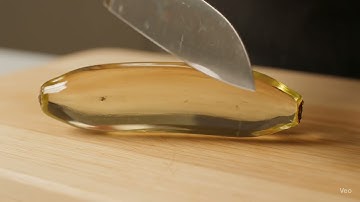 Cutting a Glass Banana 🍌🔪 | 8s ASMR Satisfying Slice