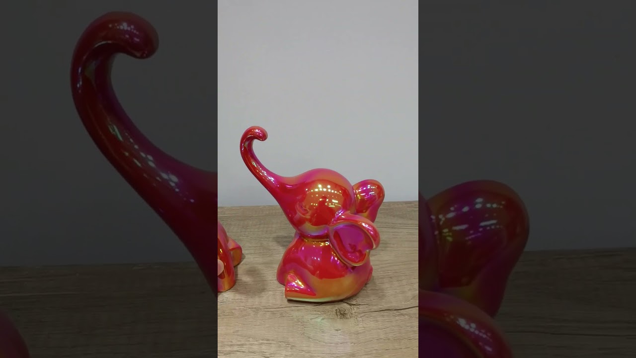 Elephants Family Figurines Statues Decor. Couple elephant ceramic decoration, home desktop decor.