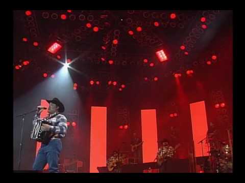 intocable me faltas tu en vivo.wmv