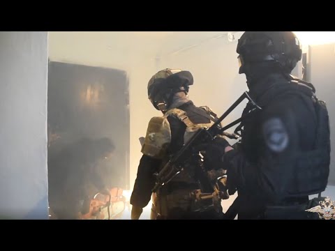 СПЕЦНАЗ ГРОМ в гостях у вымогателей оперативная съёмка POLICE SPECIAL FORCES