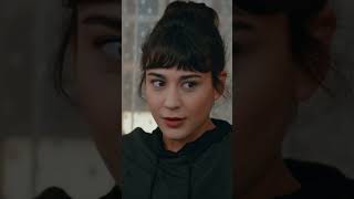 "İpek, Kerem'in nezarethanede olduğunu öğreniyor!" | #aşklaftananlamaz #shorts