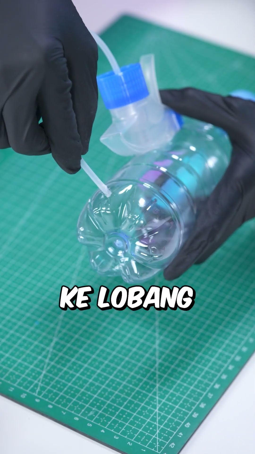 Tutorial Membuat Pistol Air dari Botol Bekas