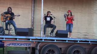 Lardner Park 1St Duo With Tambourine