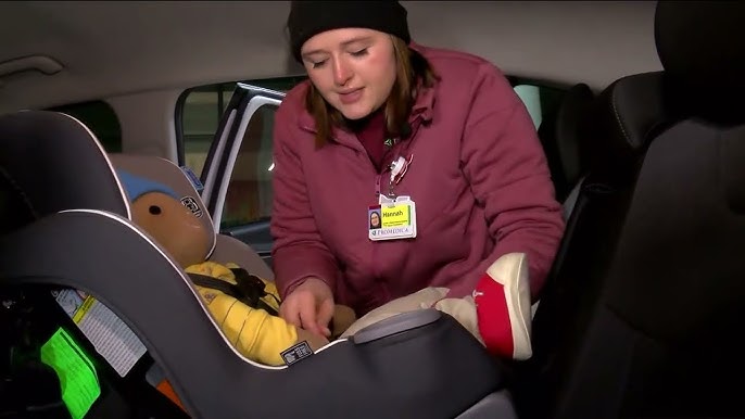 Why we don't use bulky winter jackets in the car seat 