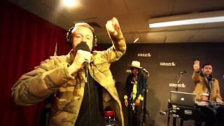 Macklemore and Ryan Lewis Perform "Thrift Shop" on #SwayInTheMorning's In-Studio Concert Series