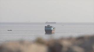 Trump now claiming Strait of Hormuz is 'new US territory'