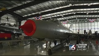 P.O.W's share their stories of survival at Warhawk Air Museum