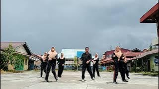 Download lagu SENAM TANDAK SAMBAS - XII OTKP 2 - SMKN 1 SAMBAS