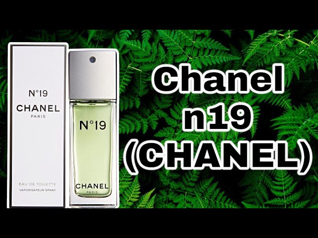 Discontinued Chanel No 19 Fragrances for Women for sale