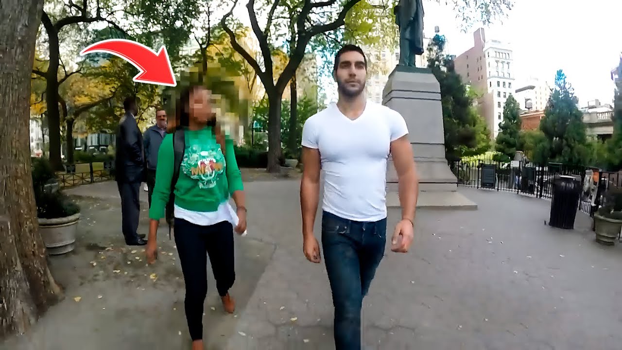 Esto Causa un Hombre Seguro en La Calle