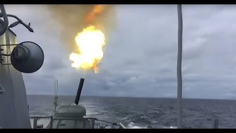 NATO tập trận trên Biển Đen, Nga tung đòn nhả đạn pháo như vũ bão