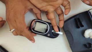 How to test blood sugar levels using Digital glucometer - How to check glucose, correct, accurate screenshot 3
