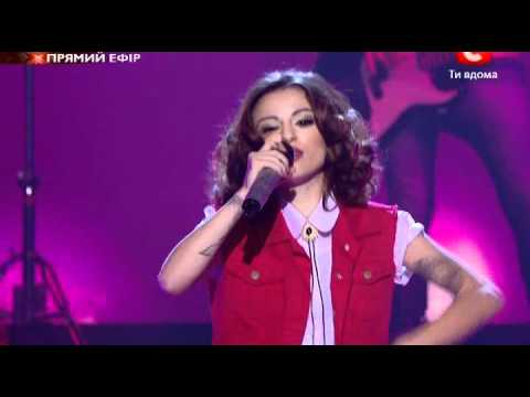 Video: Cher Lloyd: Biogrāfija, Karjera, Personīgā Dzīve