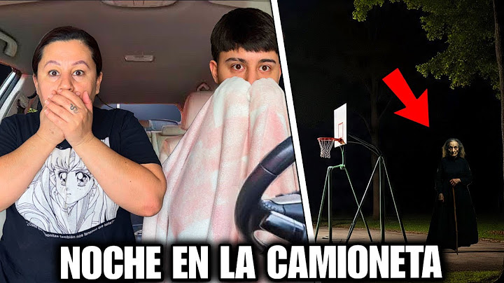 WE SPENT A NIGHT IN MY MOM'S CAR 😨 *We looked at something scary*