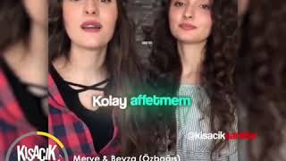 Merve & Beyza (Ozbagis)  Seviyor sandım Resimi