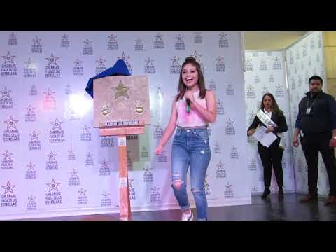 Karol Sevilla canta Mil Besos Por Segundo | Plaza de las estrellas 12.04.19