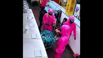 Thumbnail of Pink Guards Irl☠️🔥| Squid Game Prank | funk de beleza sped up