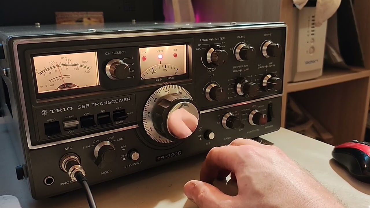 Kenwood Trio TS520 D SSB (sideband) transceiver from the 1970's