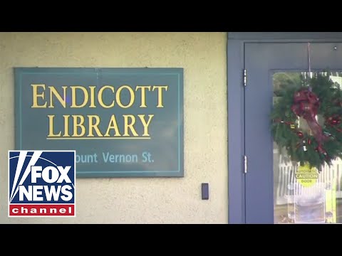 Massachusetts library patrons slam latest shots in 'war on christmas'