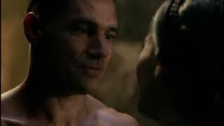 Crixus and Naevia first kiss