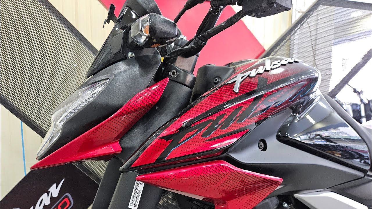 Pulsar N125 Preview