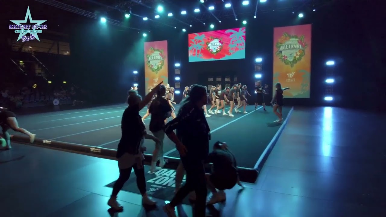 Die Bright Stars Berlin auf der German All Level Ost