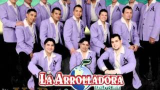 Video thumbnail of "La Arrolladora Banda El Limon- Perfume De Gardenias"