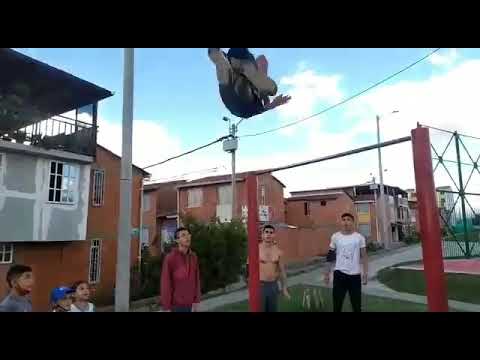 Swing 900   720   Supra 540  FreeStyle Street Workout   Brayan Velasco