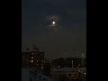 بين يدي الغيوم قمر مكتمل الأوصاف يضيء ظلام الليل فلا اكتفي بنظر إليه بين يدي الغيوم قمر مكتمل الأوصاف يضيء ظلام الليل فلا اكتفي بنظر إليه