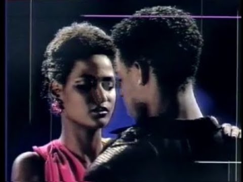 Pascal Vallot - Pani Moman ( CLIP ORIGINAL ) 1991